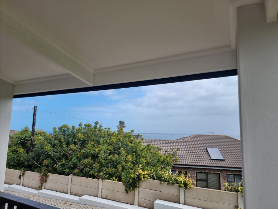 3 Bedroom Property for Sale in Dana Bay Western Cape